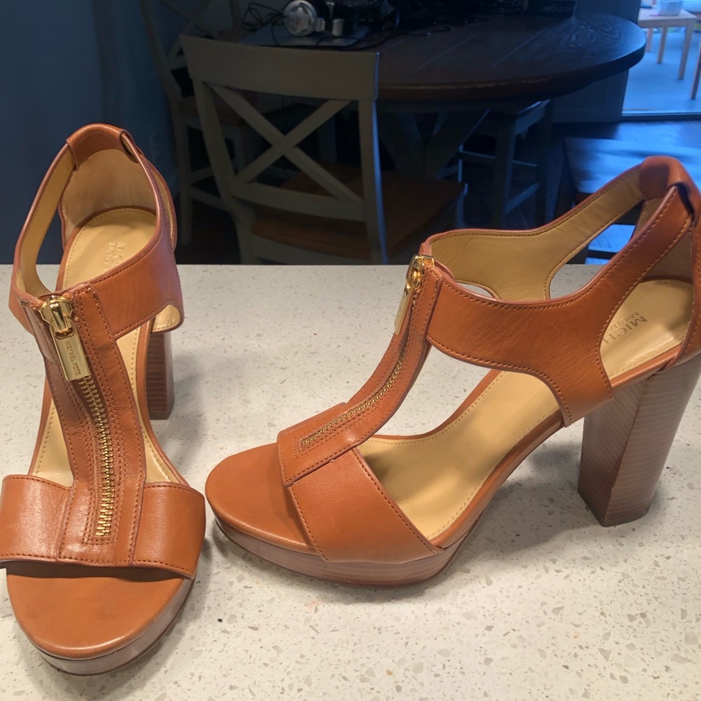Michael Kors brown heels